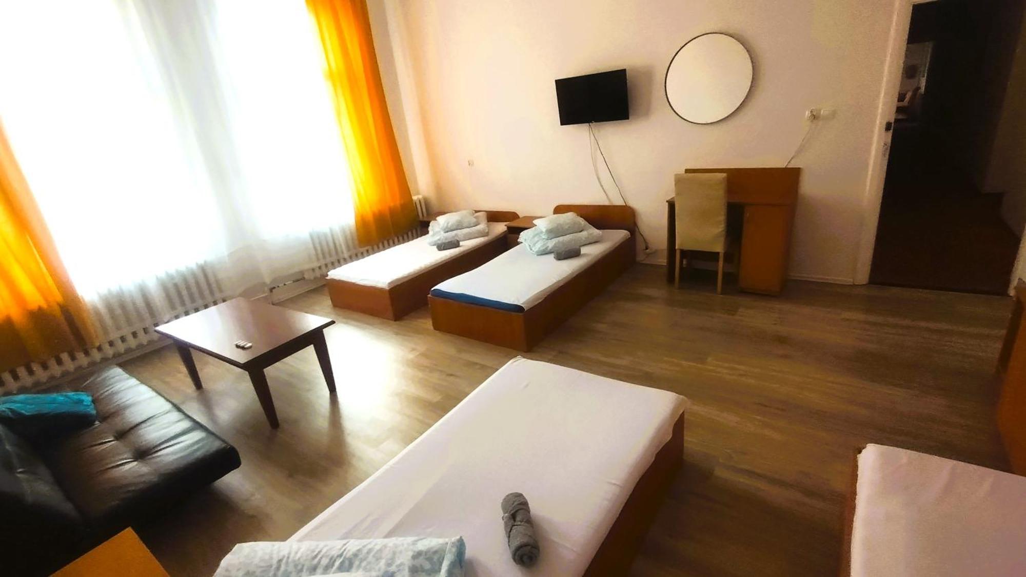 Galeona - Hotel Turystyczny 埃尔布隆格 外观 照片